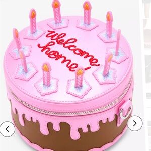 Loungefly NWT Coraline Welcome Home Cake Figural
Crossbody Bag